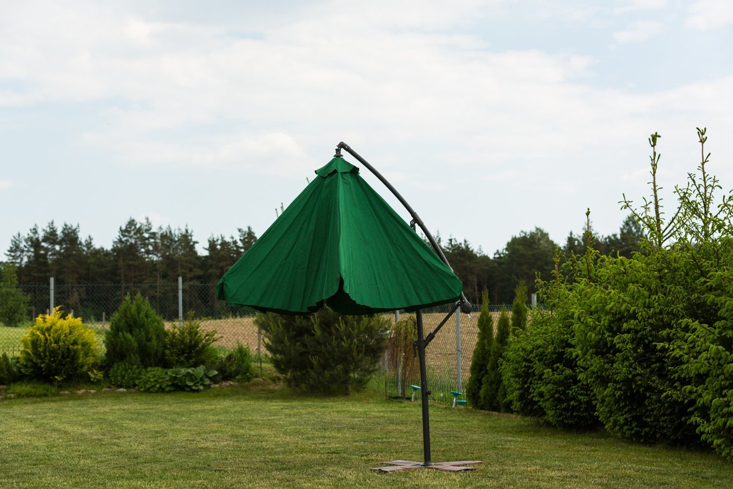 Parasol Ogrodowy na wysięgniku bocznym, składany - obrazek 3